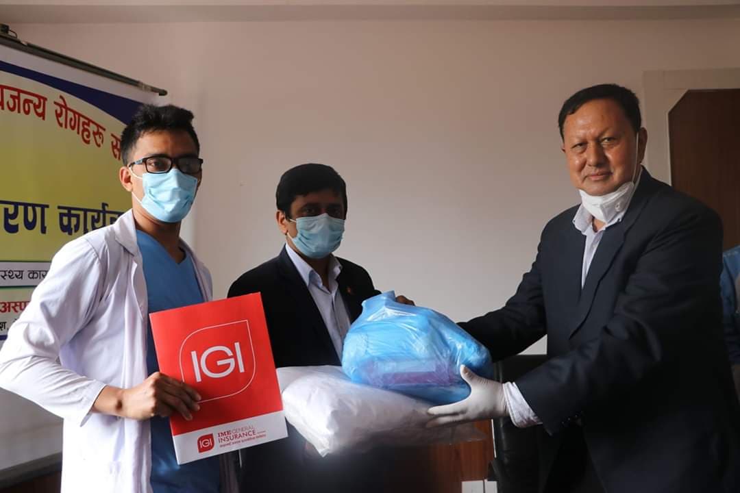 सिन्धुपाल्चोकमा कार्यरत  ६ सय १३  स्वास्थ्यकर्मिको कोरोना बिमा