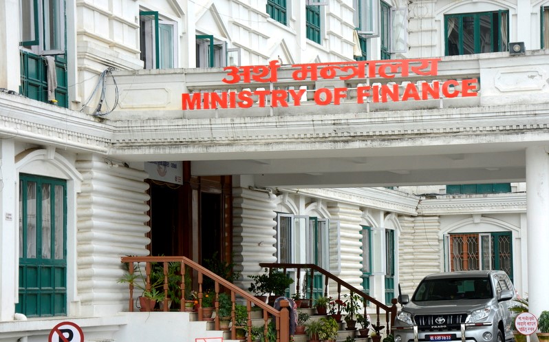 सरकारद्वारा  काेराेना नियन्त्रण खर्च सार्वजनिक  हालसम्म ८ अर्ब ३९ कराेड रुपियाँकाे विवरण