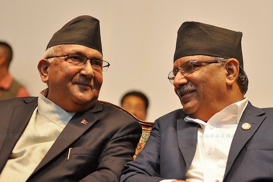 नेकपाका दुई अध्यक्ष बीचकाे भेटवार्ता सम्पन्न, छलफल सकारात्मक