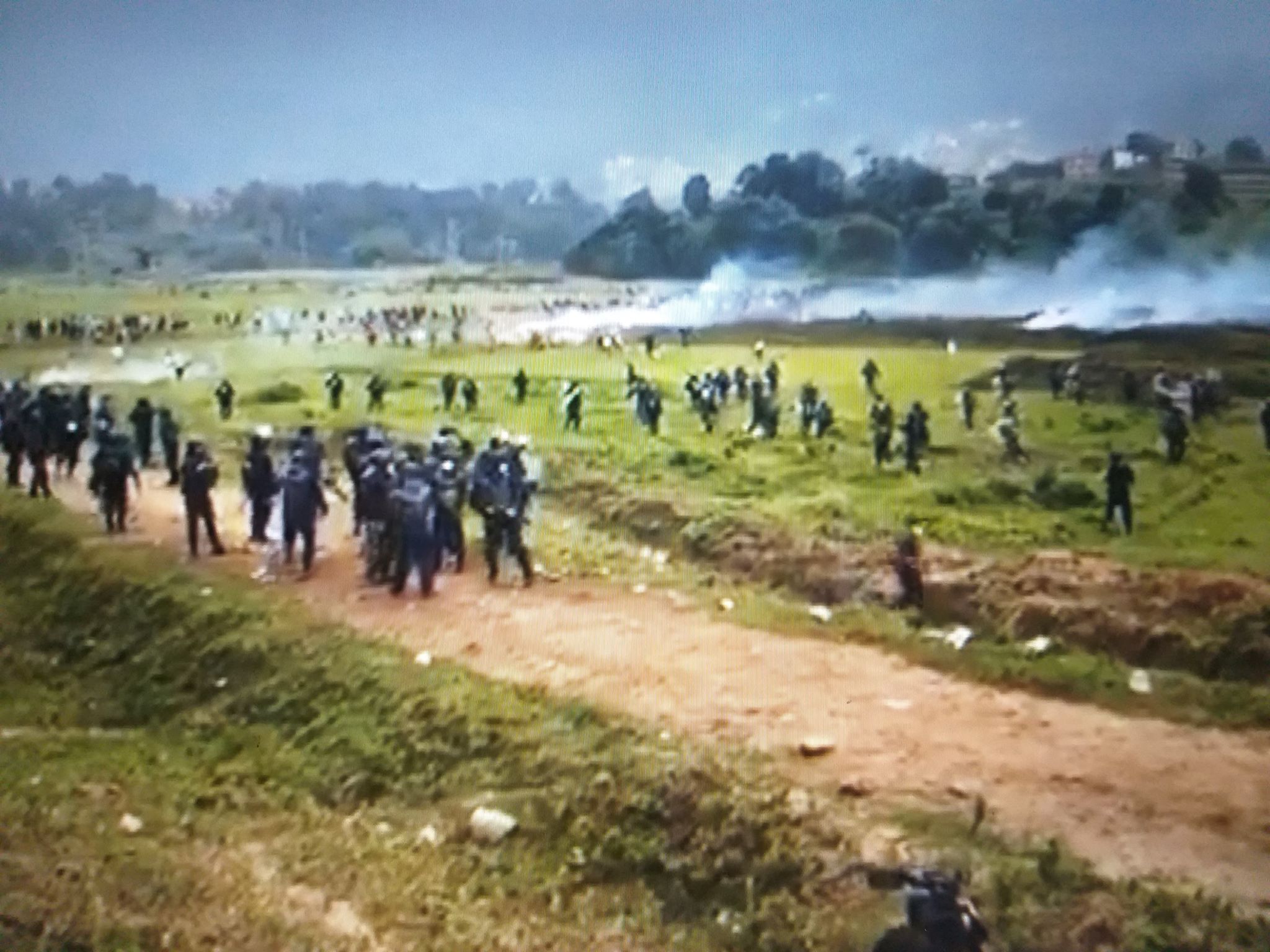 ललितपुरमा किसान र प्रहरी बीच झडप