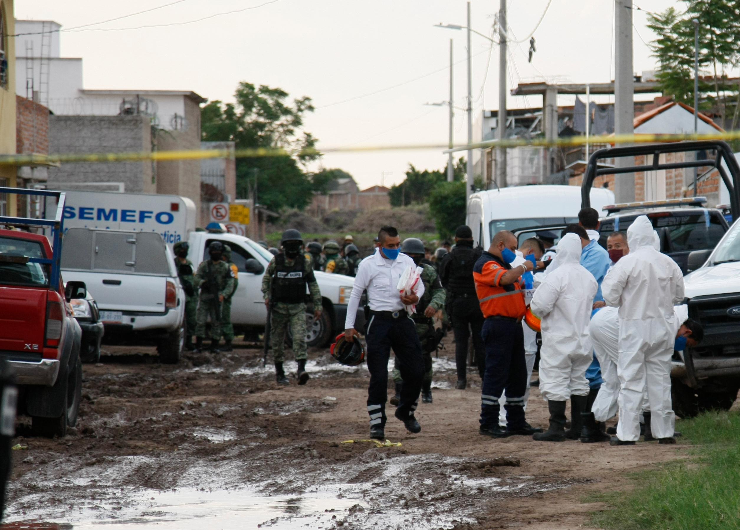 मेक्सिकोमा बन्धुकधारिले २४ जनालाई गाेली हानी हत्या गरे