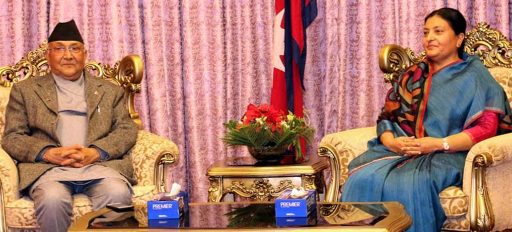 राष्ट्रपति भेट्न प्रधानमन्त्री ओली शीतल निवासमा