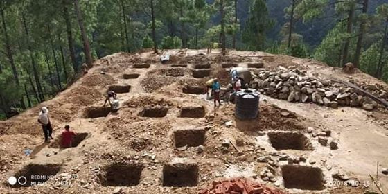 भागेश्वर गाउँपालिकामा बीस वार्ड आइसोलेसन निर्माण कार्य तिब्र