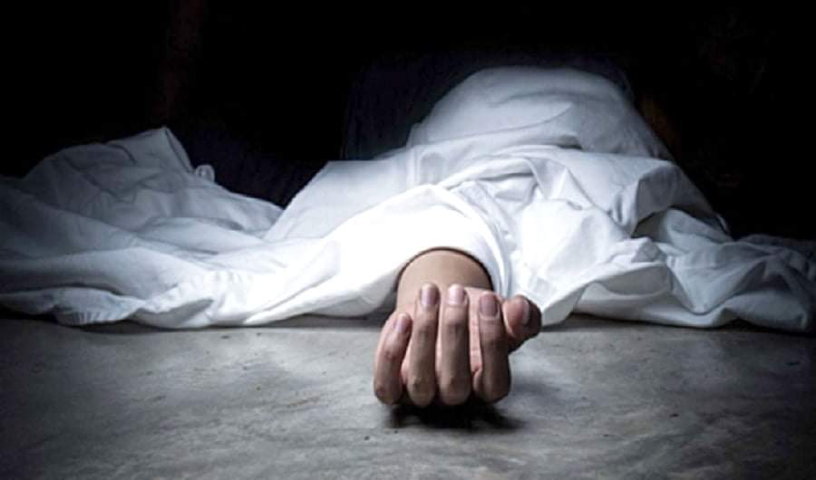 सिरहाको वन क्षेत्रमा कुहिएको अवस्थामा  महिलाको शव फेला