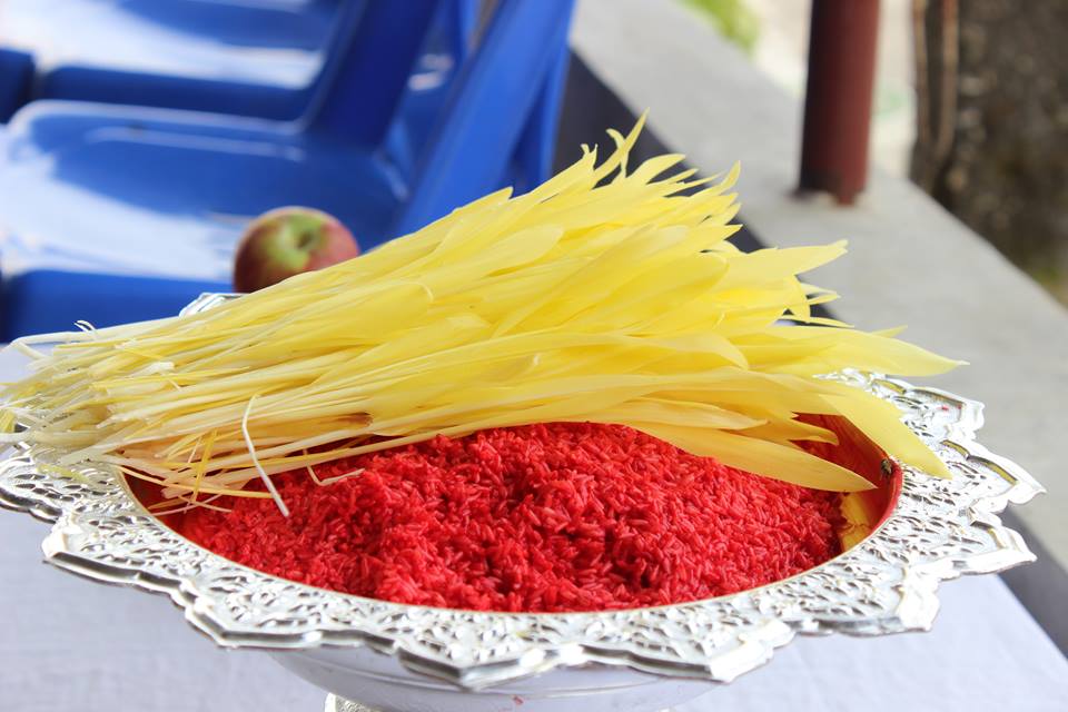 बडादसैँको आज मुख्य दिन मान्यजनबाट टीका तथा जमरा लगाई हर्षोल्लासका साथ मनाइँदै