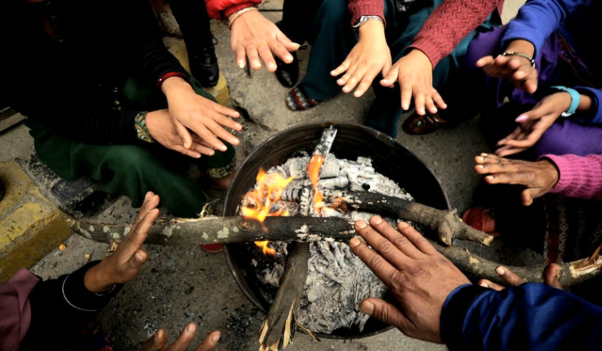 चिसो ह्वात्तै बढेपछि जनजीवन कष्टकर, पठनपाठन समेत प्रभावित