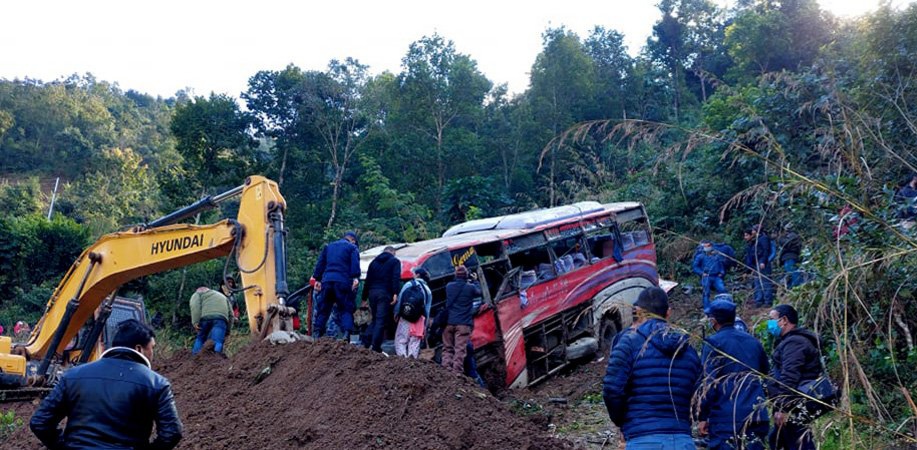 पाल्पामा मलामी बस दुर्घटना: सात जनाको घटनास्थलमै मृत्यु, १५ जना घाइते