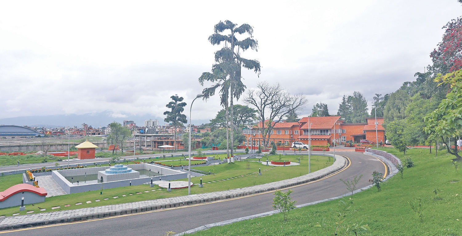 ललितानिवास प्रकरणमा प्रायः जग्गा तीन जनाको नाममा