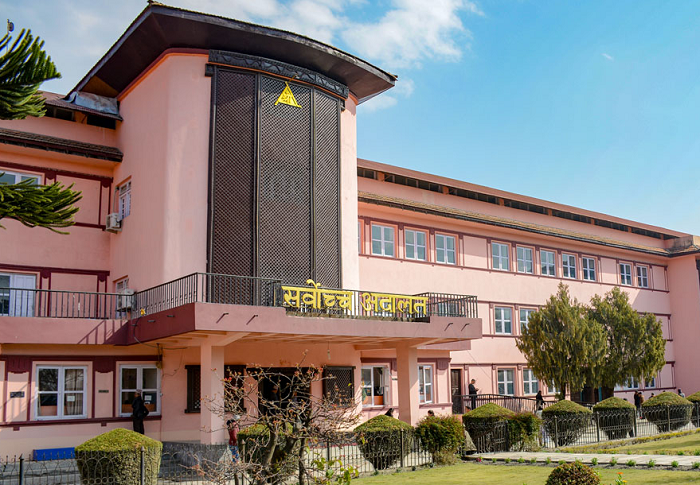 कानुन व्यवसायीको आन्दोलन रोक्न माग गर्दै सर्वोच्चमा रिट दायर