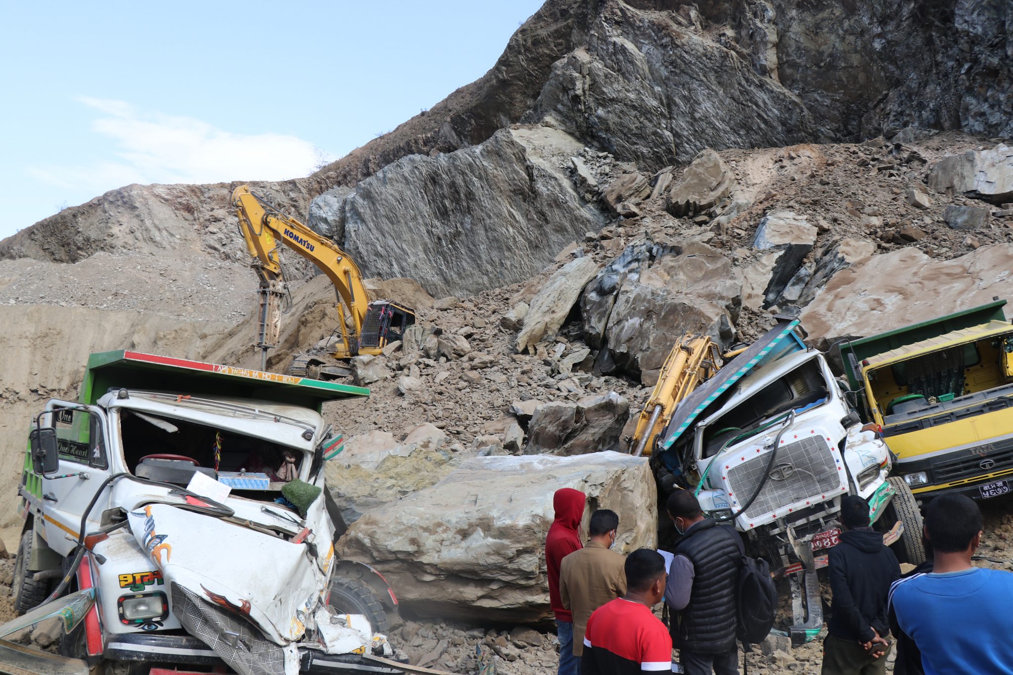 बनेपामा ढुंगाखानीमा पुरिएर एक जनाको मृत्यु, दुईजना घाईते