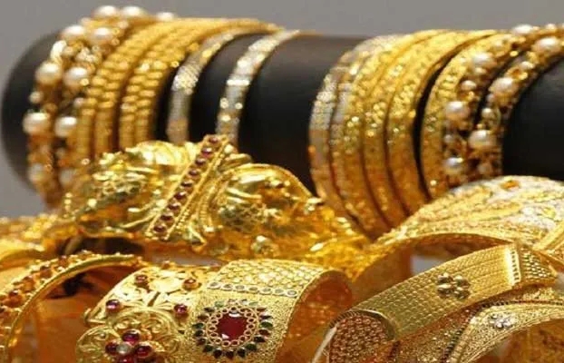 सुन तोलामा १३०० सस्तो मंगलबार यतिमा हुँदैछ किनबेच