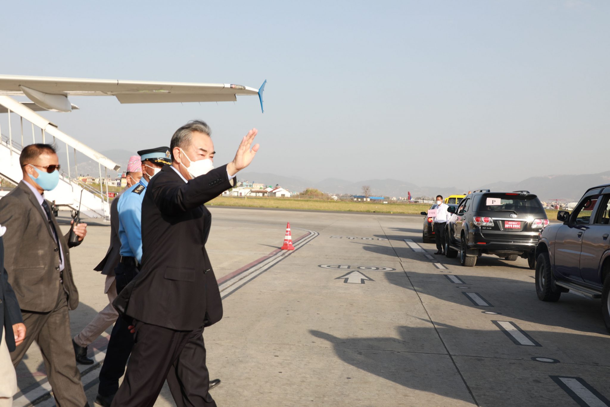 चिनियाँ विदेशमन्त्री काठमाडौंमाआइपुगे