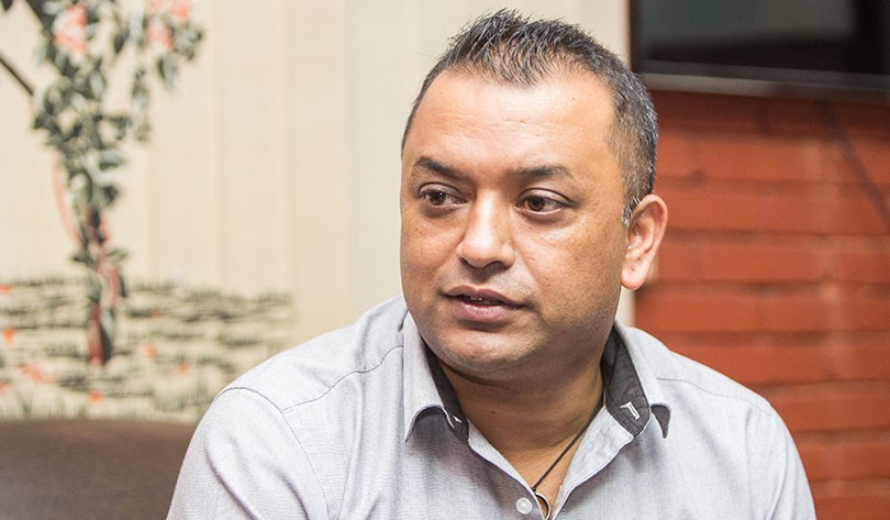 महिला नेतृत्वलाई स्थान दिन सिर्जना सिंहलाई विजयी बनाउनुपर्छ: गगन