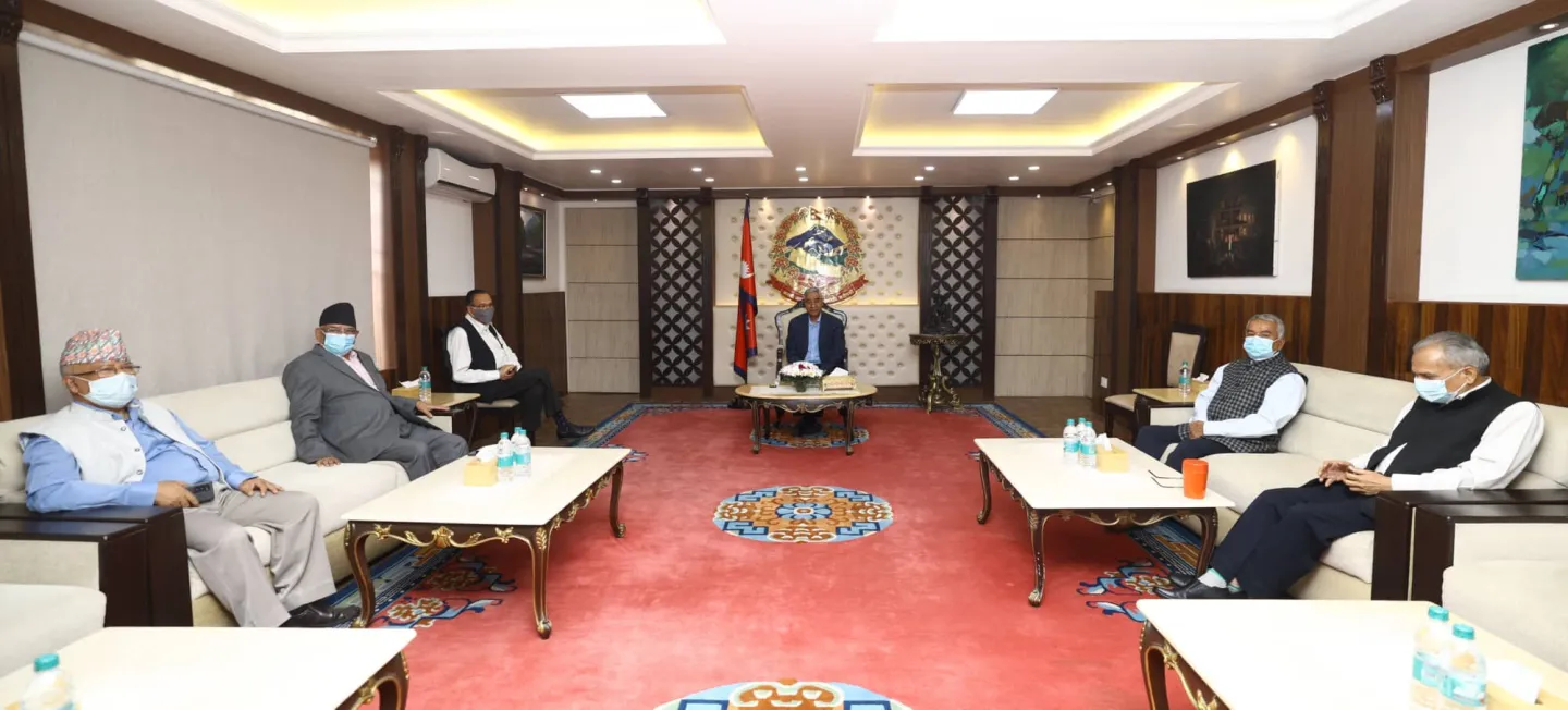 जिसस गठनतर्फ राजनीतिक दलको ध्यान