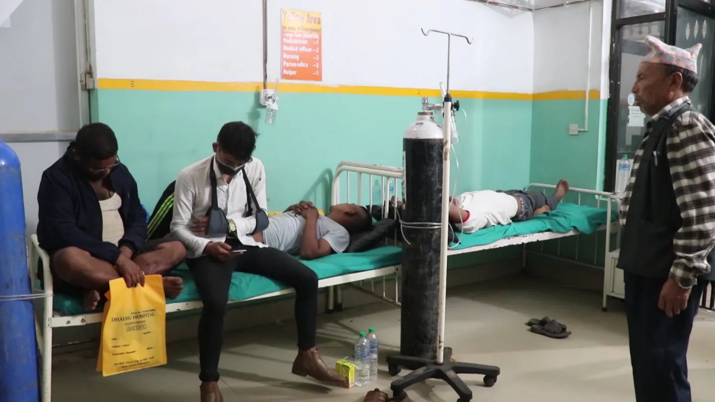 धादिङमा माओवादी र कांग्रेस कार्यकर्ताबीच झडपः एक जना बेपत्ता, २७ घाइते