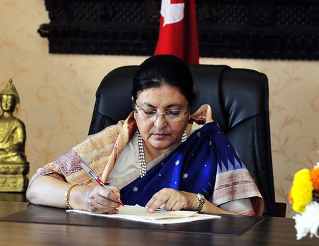 राष्ट्रपतिबाट ८३४ कैदीको सजाय मिनाहा