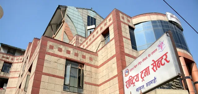 छतबाट खसेर रामचन्द्र पौडेलकी छोरी गम्भीर घाइते