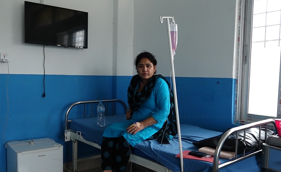 लुम्बिनी प्रदेशकी स्वास्थ्य राज्यमन्त्री बिमला अस्पताल भर्ना,