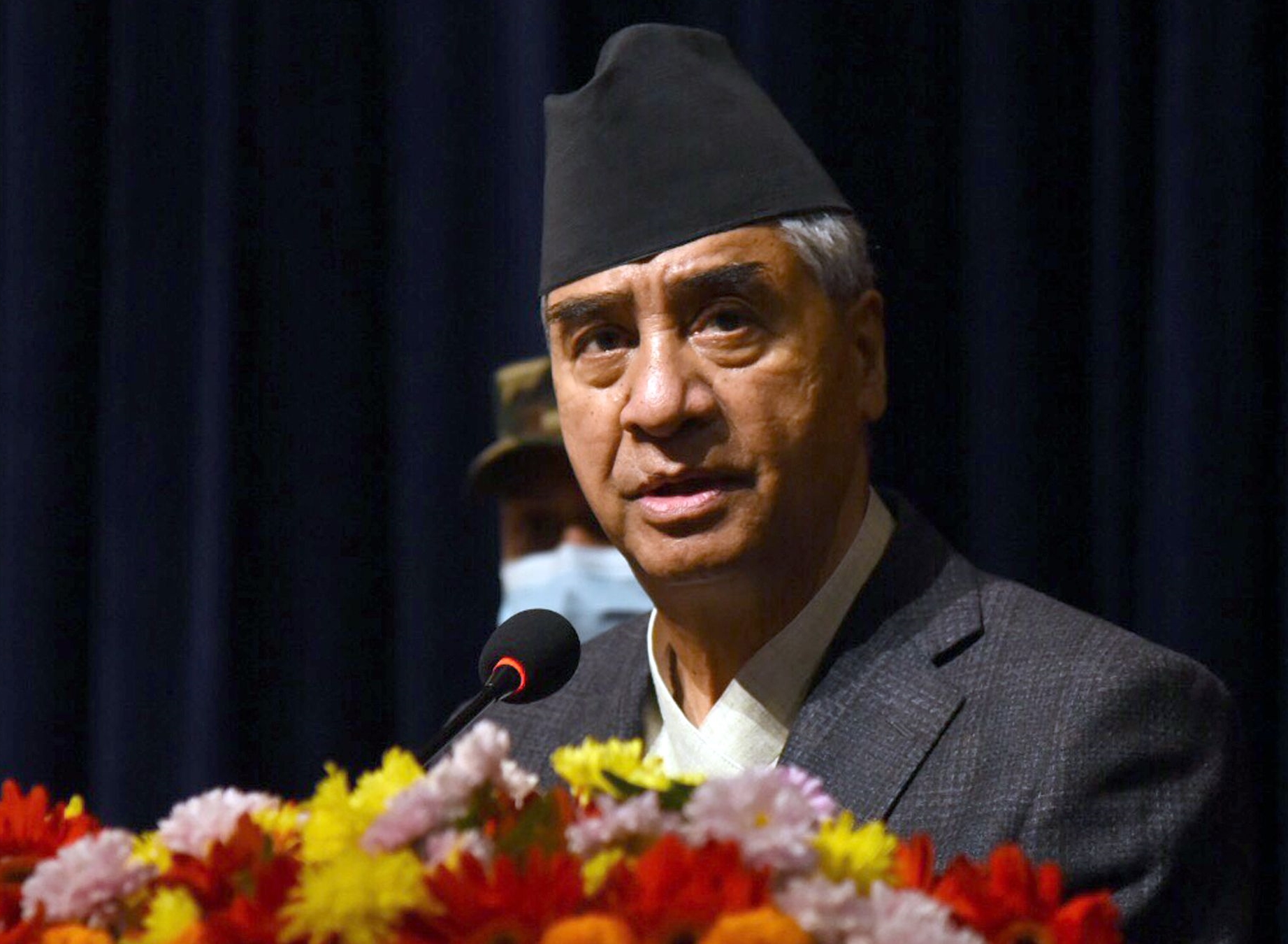 कांग्रेसको एकलौटी सरकार नभएकाले अनावश्यक माग नराख्न ट्रेड युनियनलाई देउवाको आग्रह