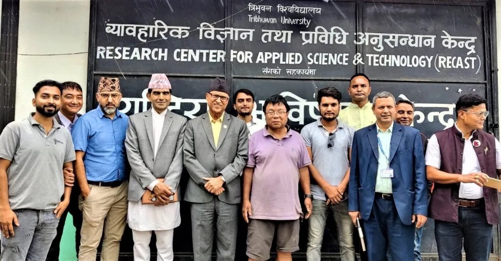 आविष्कार केन्द्रमा आपूर्तिमन्त्रीको अवलोकन