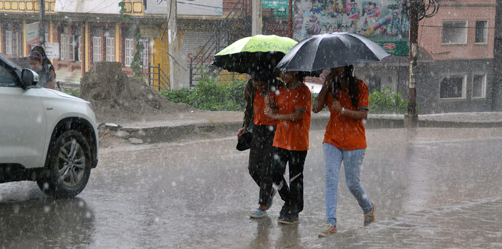 अबको दुई-चार दिनभित्रै नेपालमा मनसुन प्रवेश गर्ने