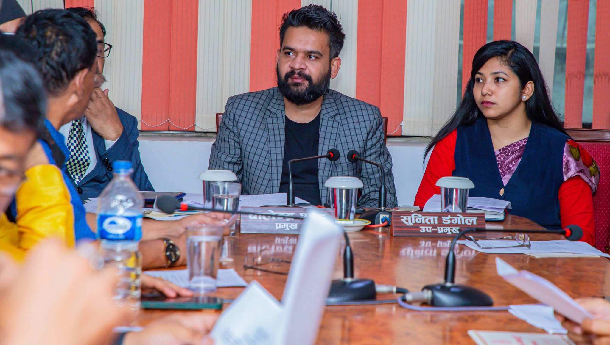 फोहोर आउँदो ७ दिन घर बाहिर ननिकाल्न काठमाडौँ महानगरपालिकाको अपिल