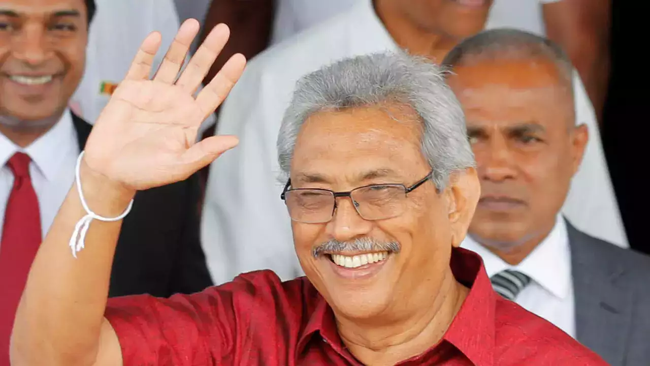 यसरी भयो राजापाक्षेको पतन,राष्ट्रपति, प्रधानमन्त्री,अर्थमन्त्री परिवारकै हातमा