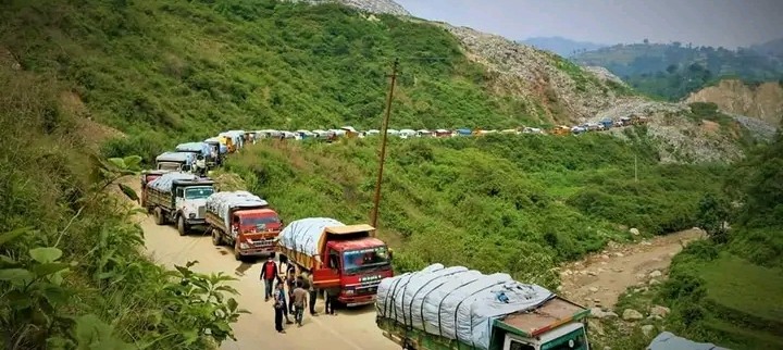 फोहोर व्यवस्थापनमा स्थानीय र प्रहरीबीच तनाव उस्तै, झडपको स्थिति