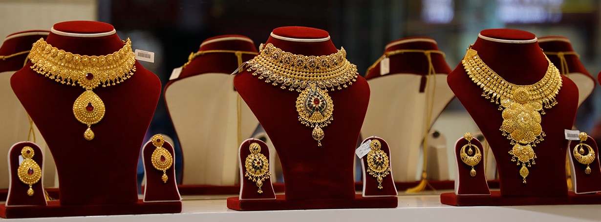 ७०० रुपैयाँले बढ्यो सुनको मूल्य