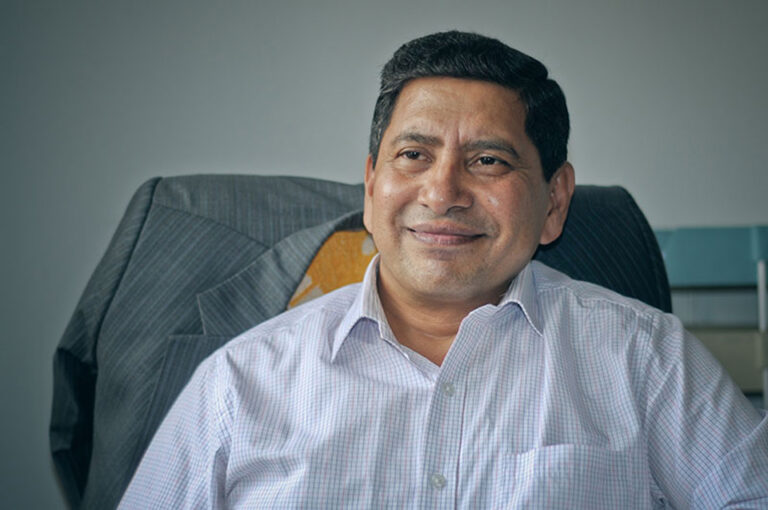 ओवादी केन्द्रको कार्यवाहक अध्यक्षमा नेता श्रेष्ठ