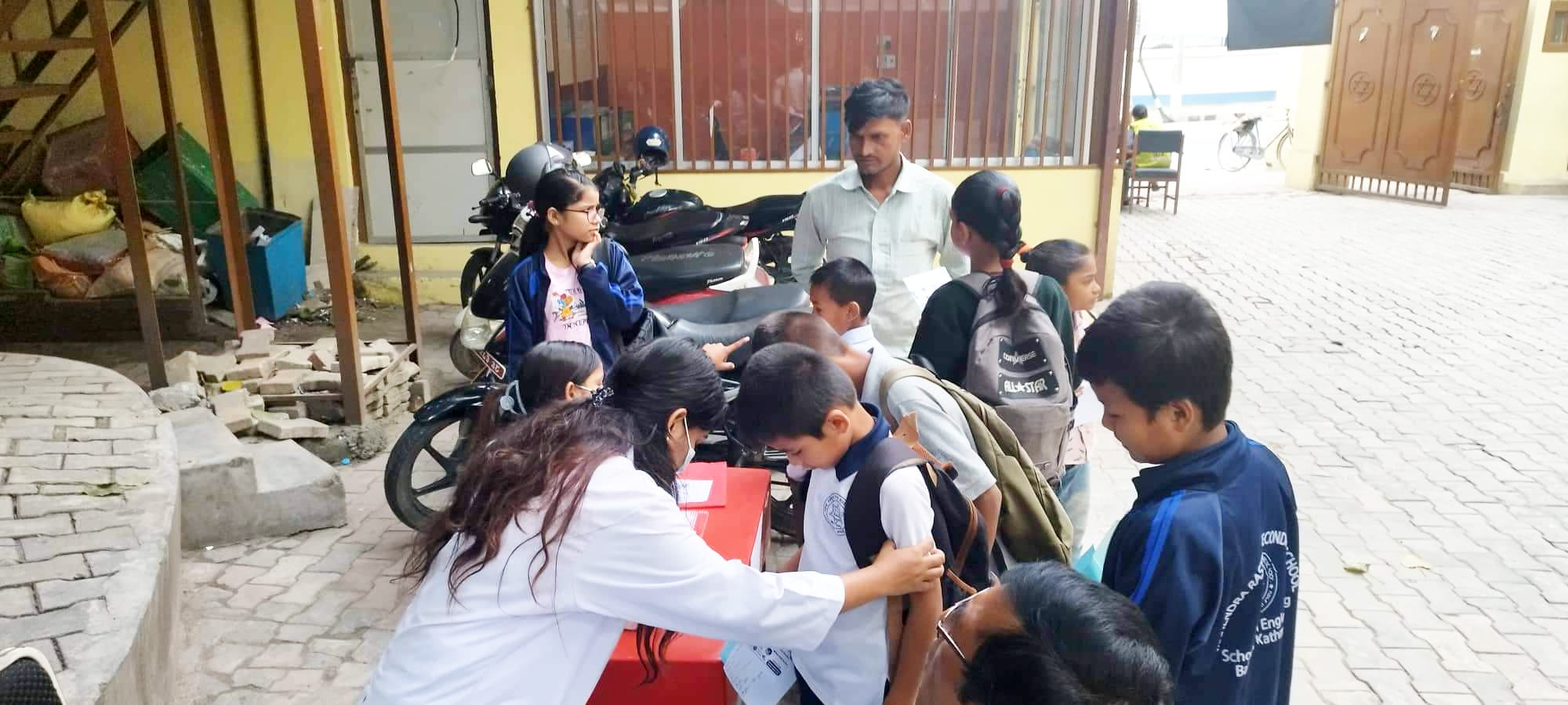 महेन्द्र मावि बालुवाटारमा रक्तदान कार्यक्रम सम्पन्न