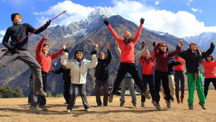 ८ महिनामा झन्डै साढे ३ लाख पर्यटक नेपाल भित्रीए 