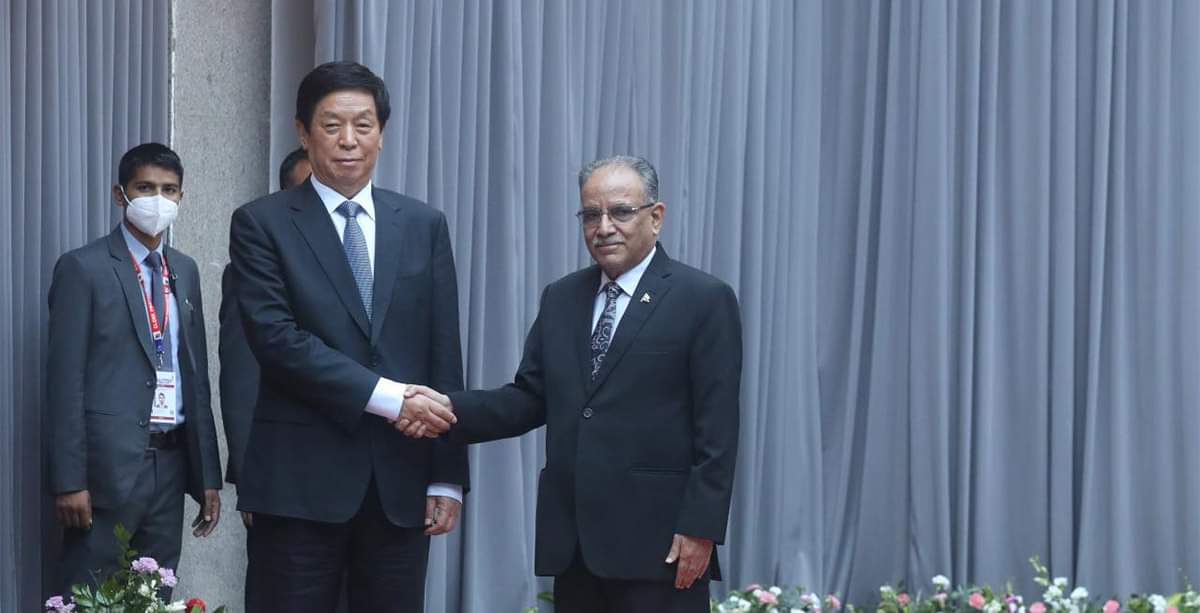 प्रचण्ड र नेपाल ली चान्सुबीच भेटवार्ता