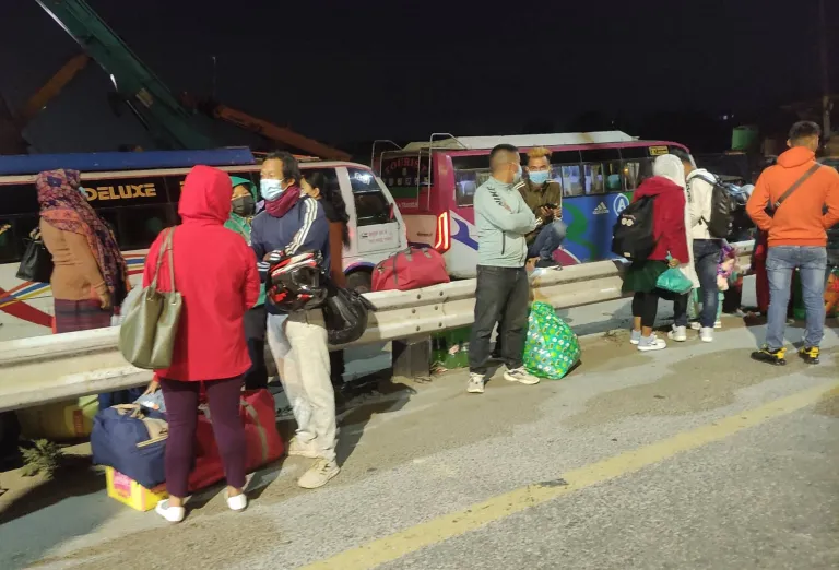 काठमाडौँ उपत्यकाबाट दसैँ मनाउन १७ लाख यात्रु बाहिरिए