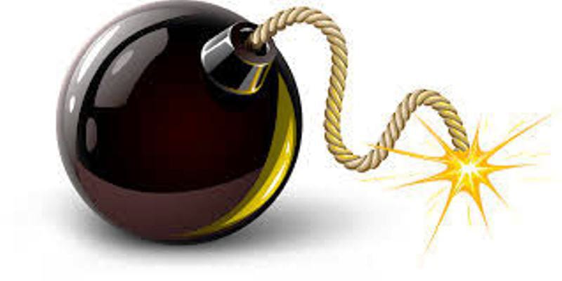 झापाको एक मतदान केन्द्रमा सुतली बम विस्फोट