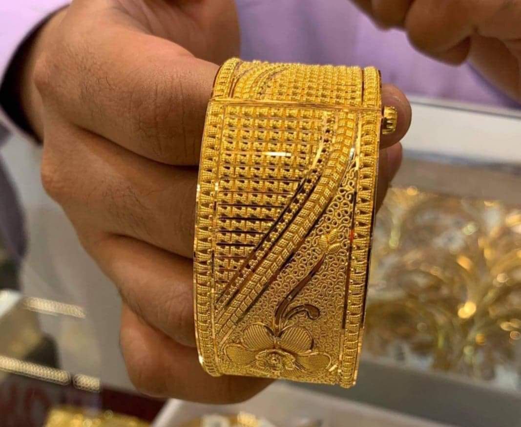 १४०० रुपैयाँले बढ्यो सुनको मुल्य