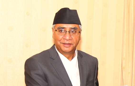 सरकारी सुविधामा प्रधानमन्त्री डडेल्धुरा जान खोजेपछि आयोगको रोक