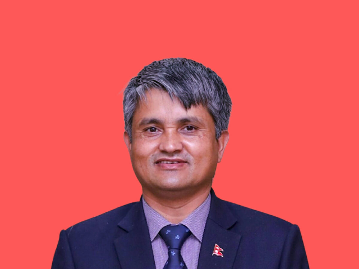 प्यूठानबाट एमालेका सूर्य थापा निर्वाचित