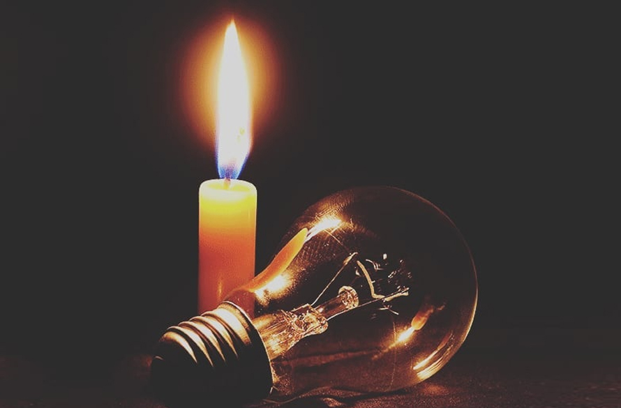 जर्मनीमा अभाव,मैनबत्तीको माग बढ्यो