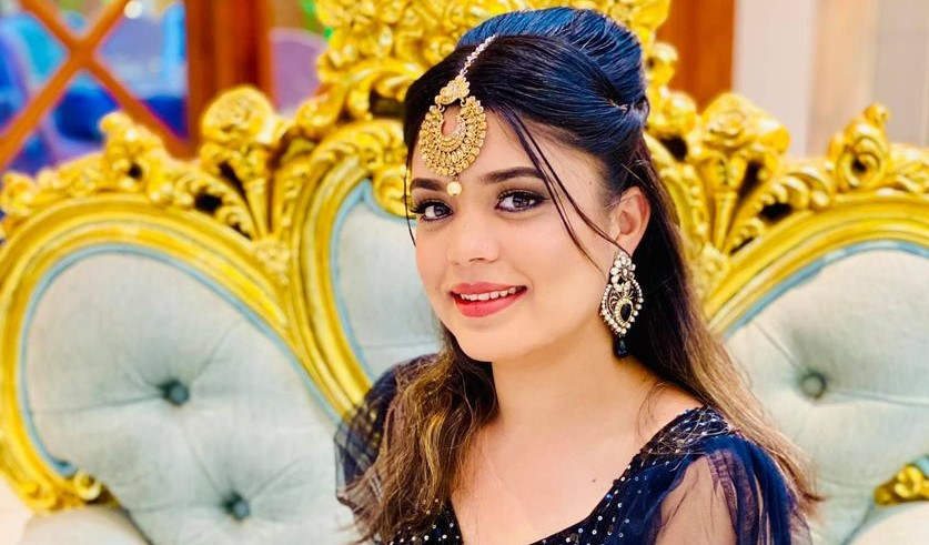 गायिका समिक्षा अधिकारीलाई बाच्न मुस्किल कस्ले गराए ?