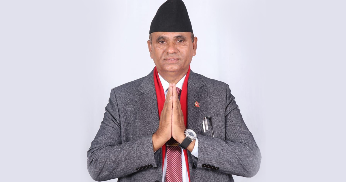 सुदूरपश्चिमका मुख्यमन्त्री रावलको जीवनी यस्ताे छ