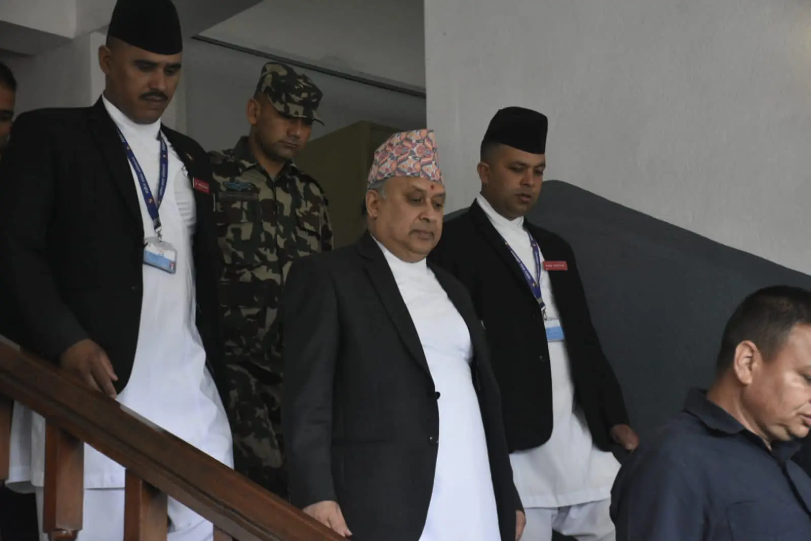 नवनियुक्त प्रधानन्यायाधीश हरिकृष्ण कार्कीले लिए शपथ