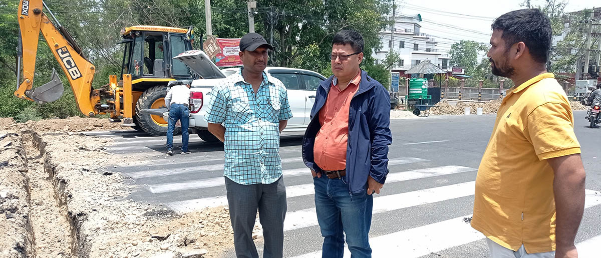 नेपालगञ्जका सडकमा ‘अत्याधुनिक ट्राफिक लाइट’ राख्ने