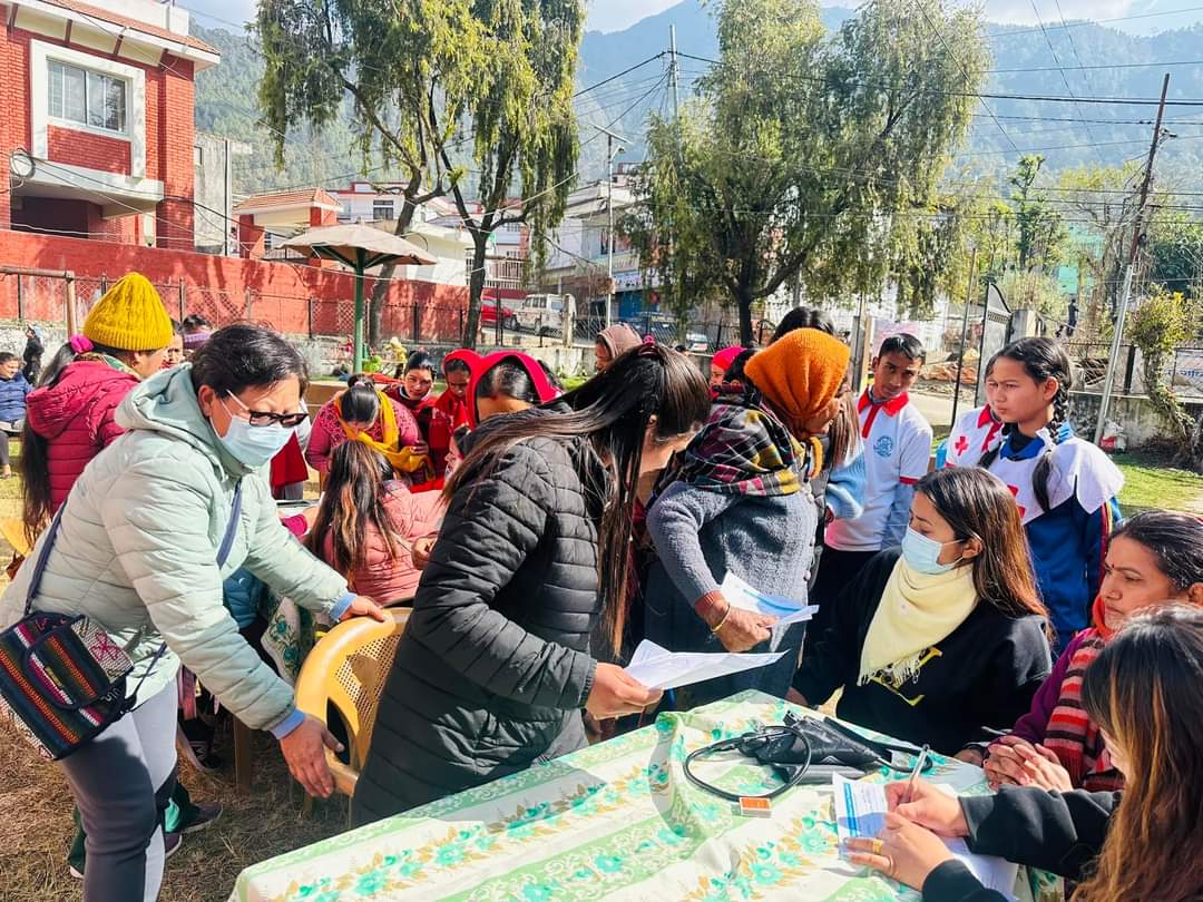 गुल्मीको तम्घासमा निशुल्क स्तन क्यान्सर परीक्षण