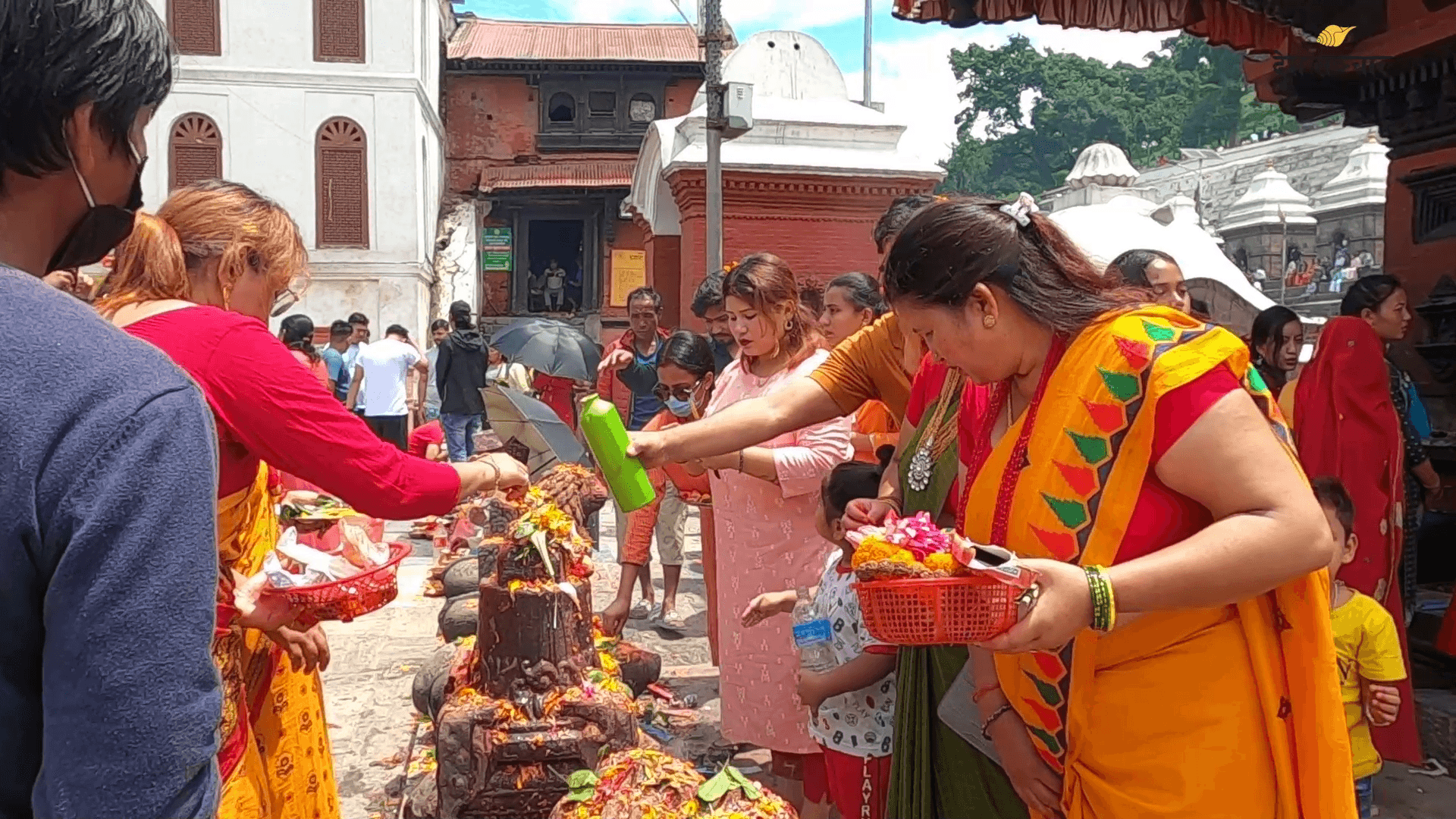 साउनको तेस्रो सोमबारः देशभरका शिवालयहरुमा भक्तजनको घुइँचो