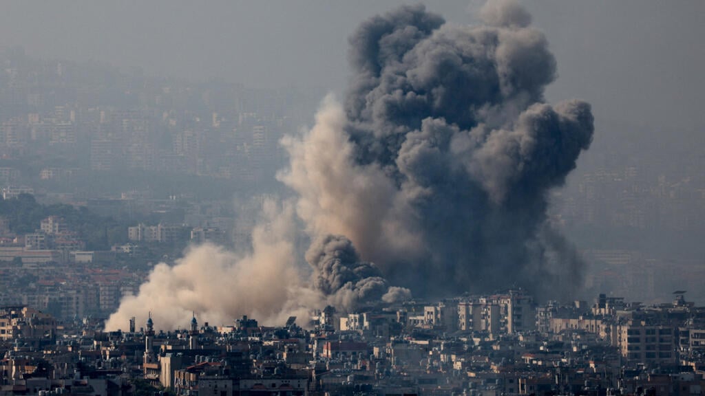 मध्यपूर्वमा युद्ध त्रास –  के सबै नेपाली सुरक्षित छन् ? उच्च सतर्कता अपनाउन र सम्पर्कमा रहन दूतावासहरूको आग्रह